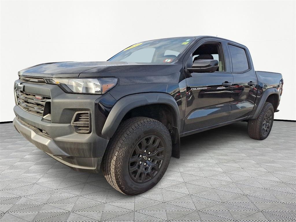 2023 Chevrolet Colorado Trail Boss - Photo 3