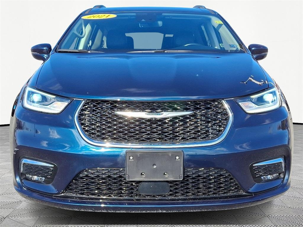 2021 Chrysler Pacifica Touring L - Photo 2