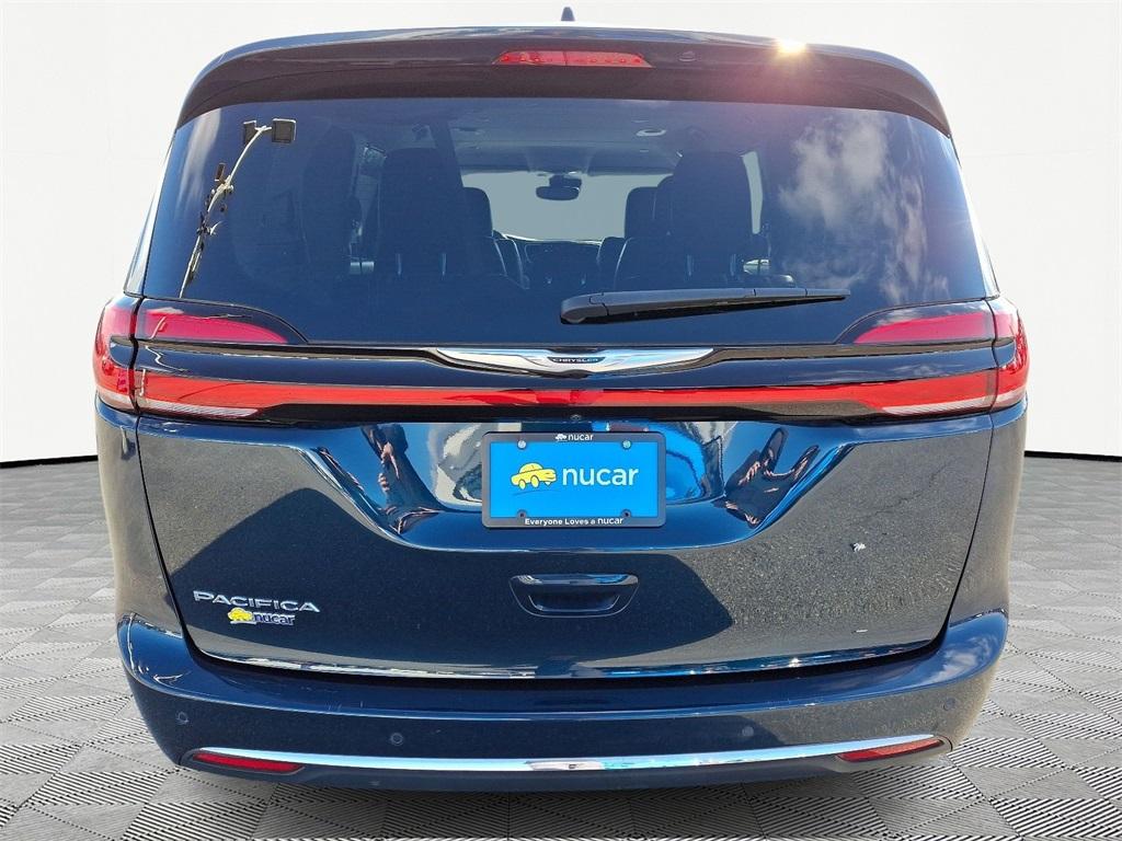 2021 Chrysler Pacifica Touring L - Photo 5