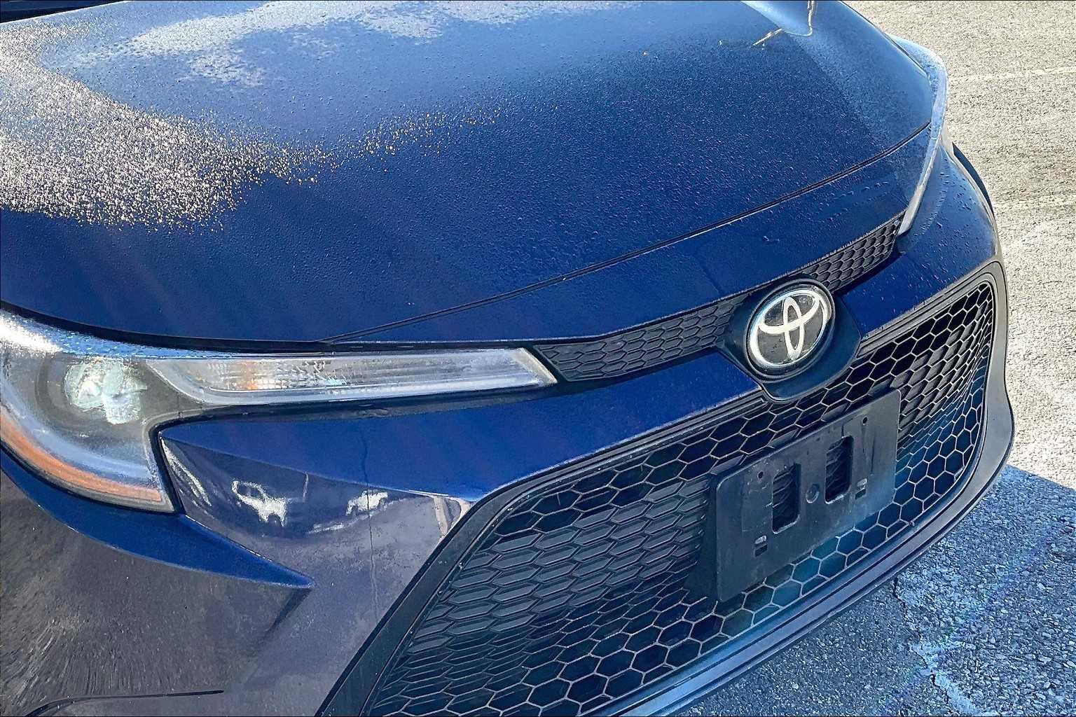 2022 Toyota Corolla LE - Photo 31