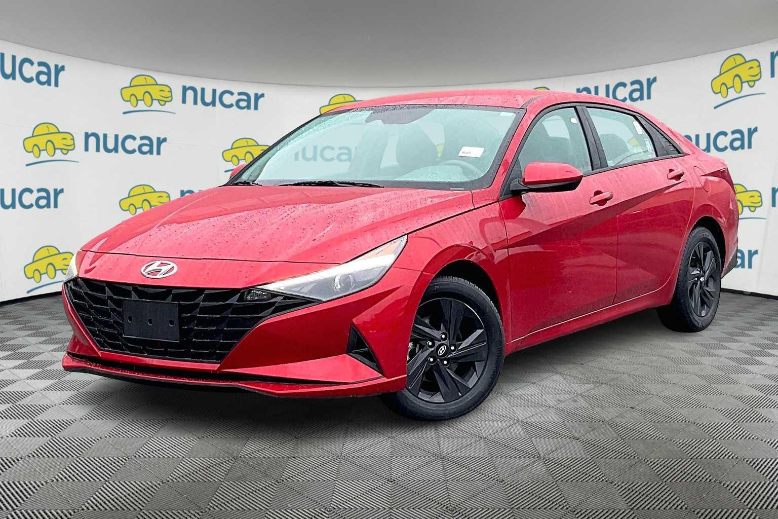 2023 Hyundai Elantra SEL - Photo 3