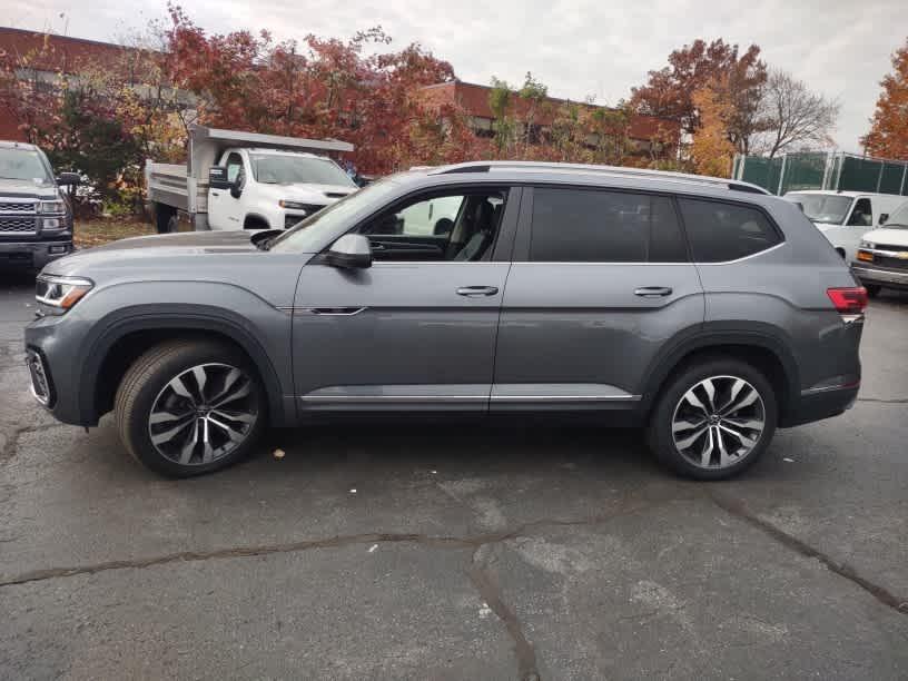 2021 Volkswagen Atlas 3.6L V6 SEL R-Line - Photo 7