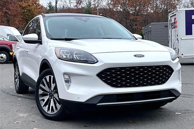 2022 Ford Escape Titanium