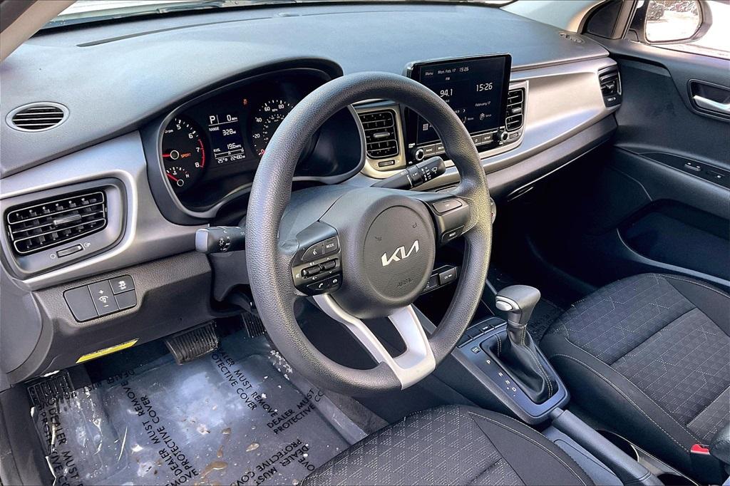 2023 Kia Rio LX - Photo 8