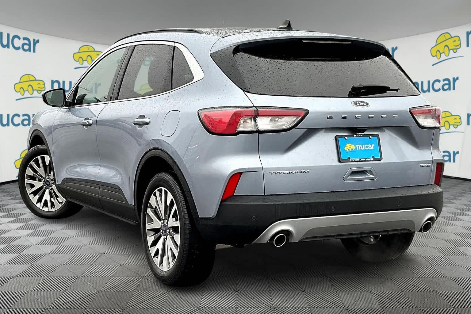 2022 Ford Escape Titanium - Photo 4