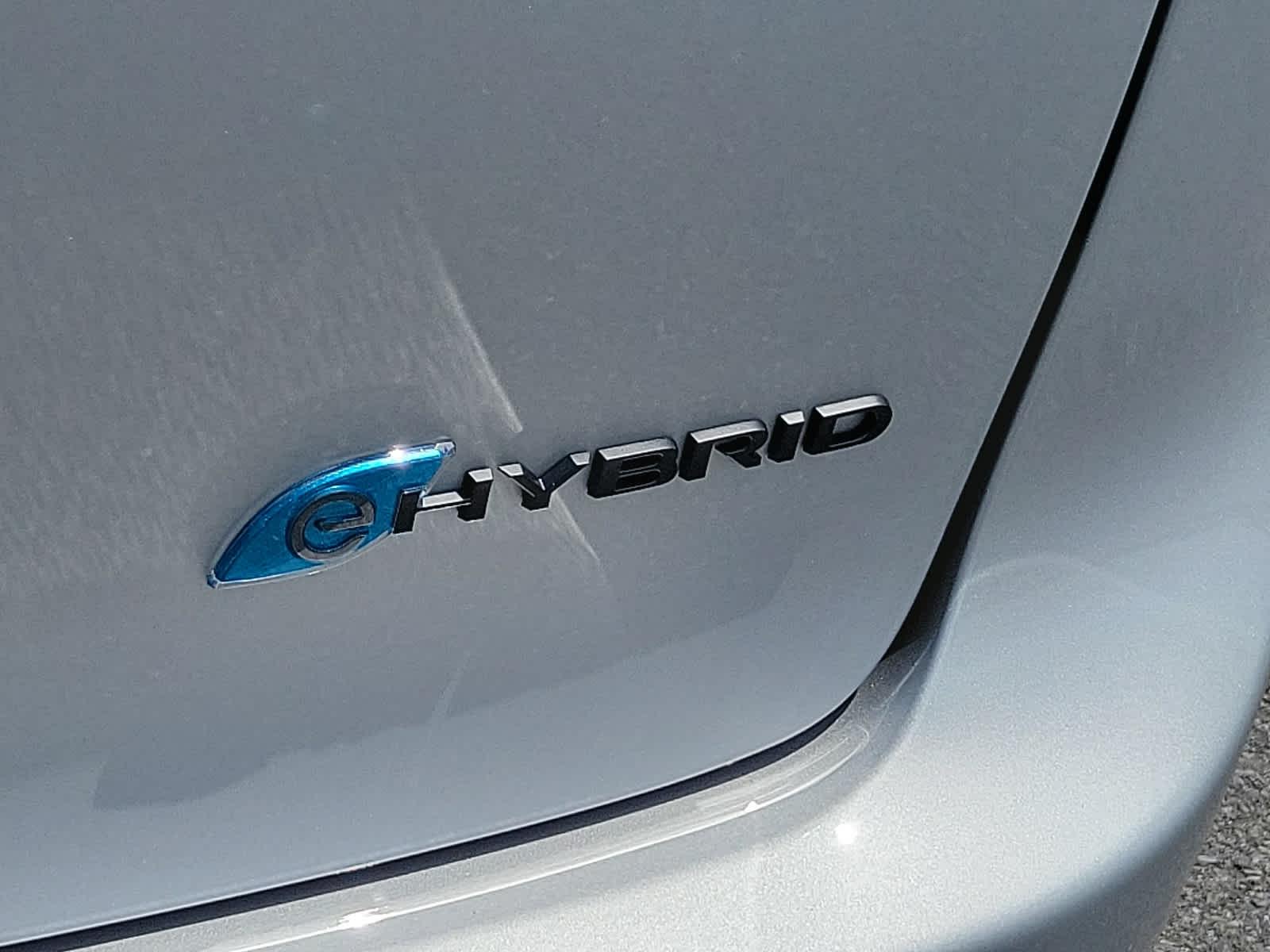 2024 Chrysler Pacifica Hybrid Select - Photo 19