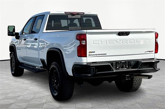 2024 Chevrolet Silverado 2500HD ZR2 - Photo 4