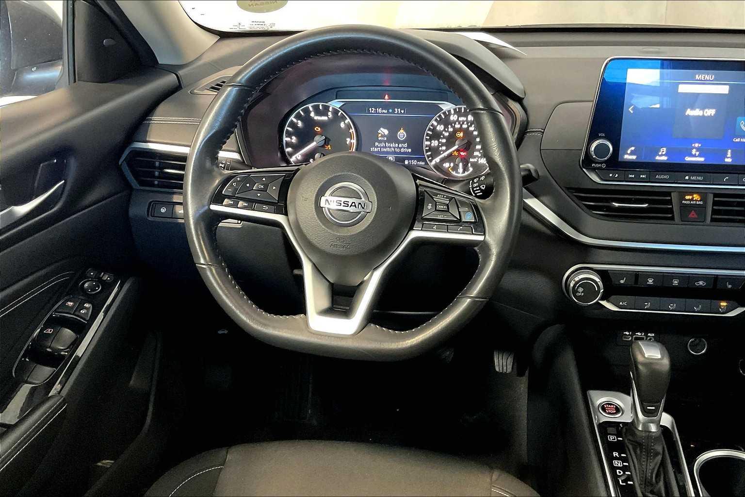 2022 Nissan Altima 2.5 SV - Photo 17