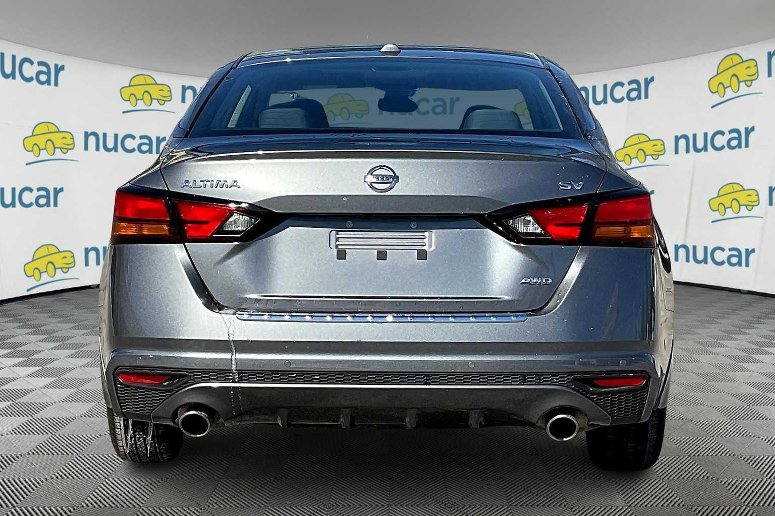 2022 Nissan Altima 2.5 SV - Photo 5