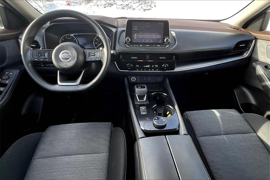 2021 Nissan Rogue SV - Photo 21