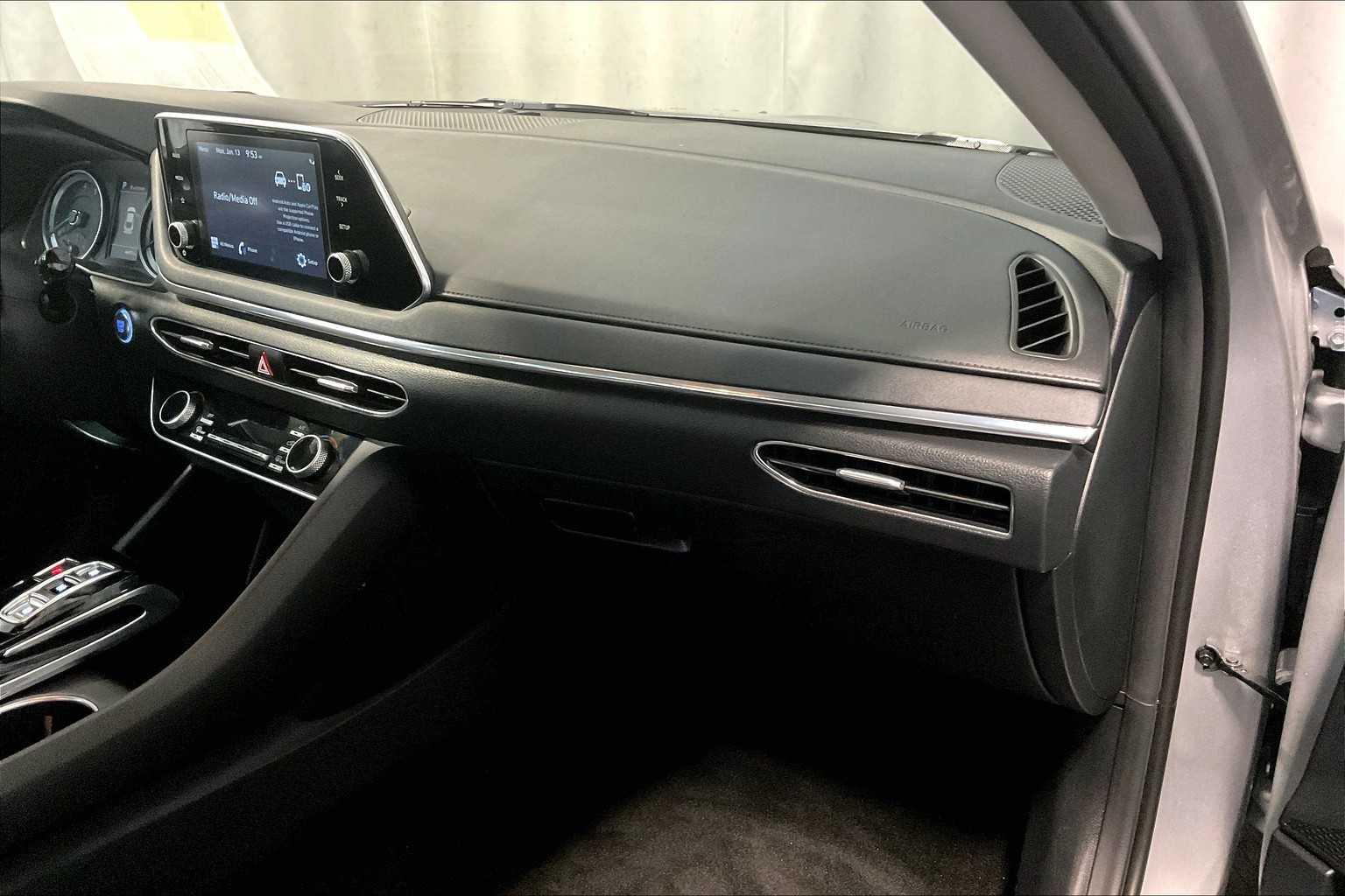 2020 Hyundai Sonata SEL - Photo 13