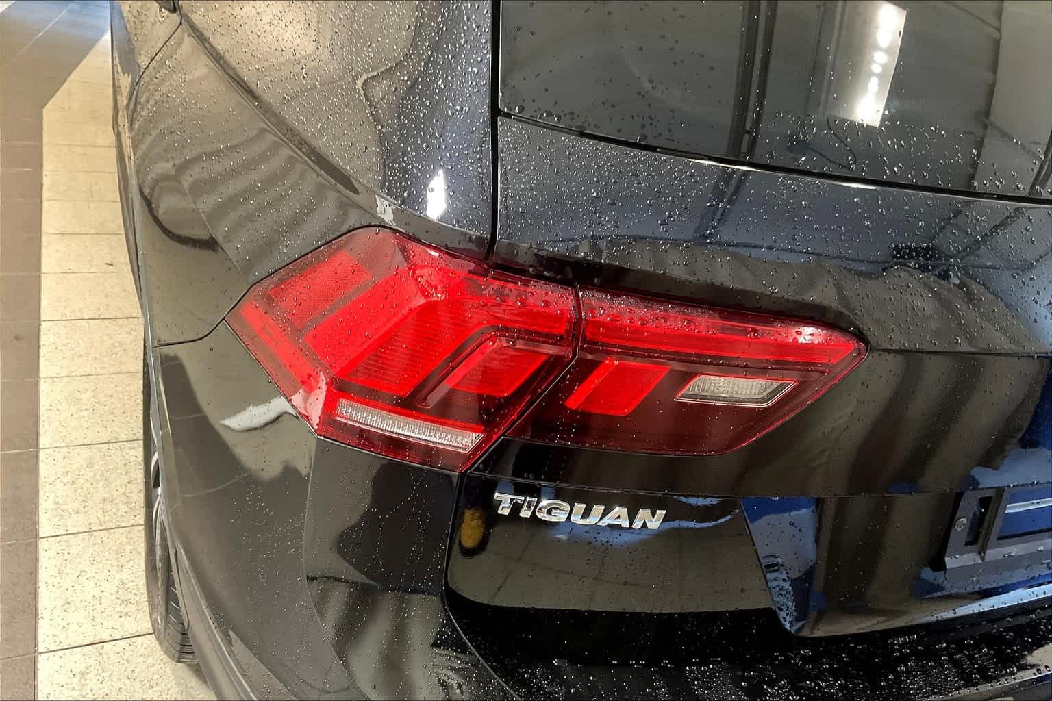 2021 Volkswagen Tiguan S - Photo 33