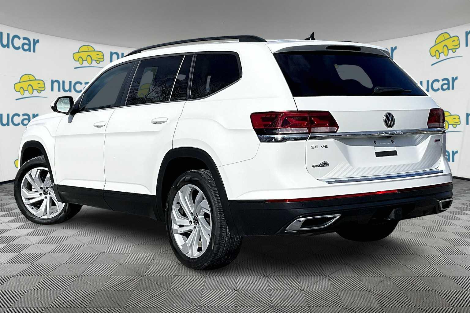 2022 Volkswagen Atlas 3.6L V6 SE w/Technology - Photo 4