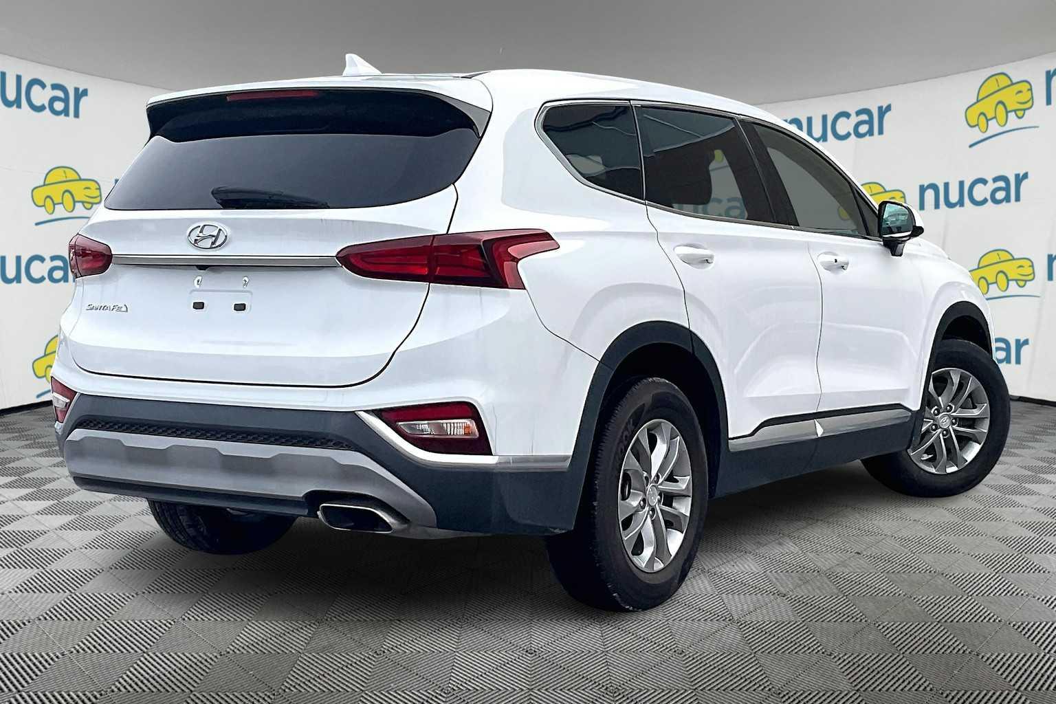 2020 Hyundai Santa Fe SEL - Photo 6