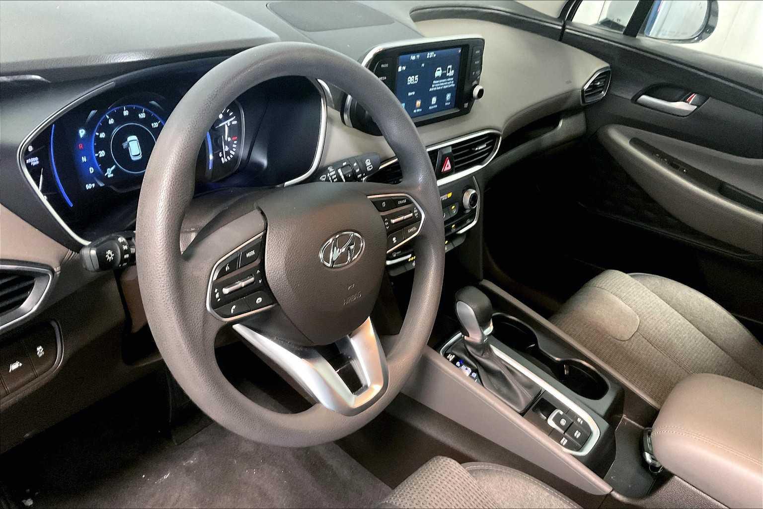 2020 Hyundai Santa Fe SEL - Photo 8