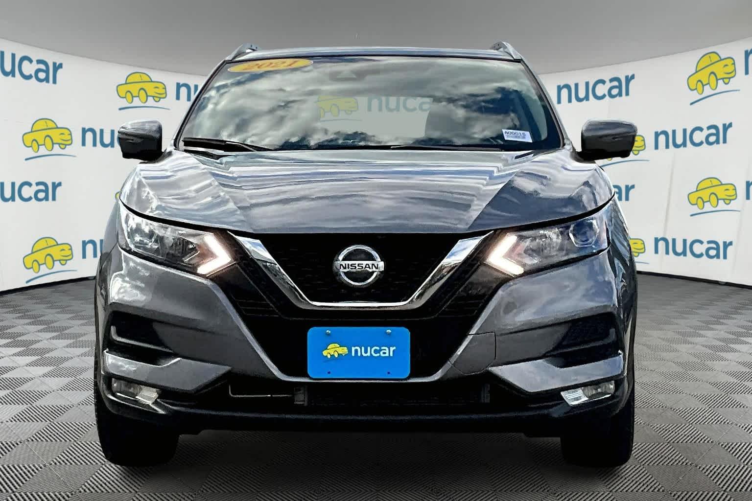 2021 Nissan Rogue Sport SV - Photo 2