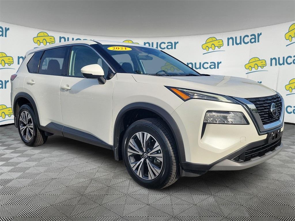 2021 Nissan Rogue SV - Photo 1