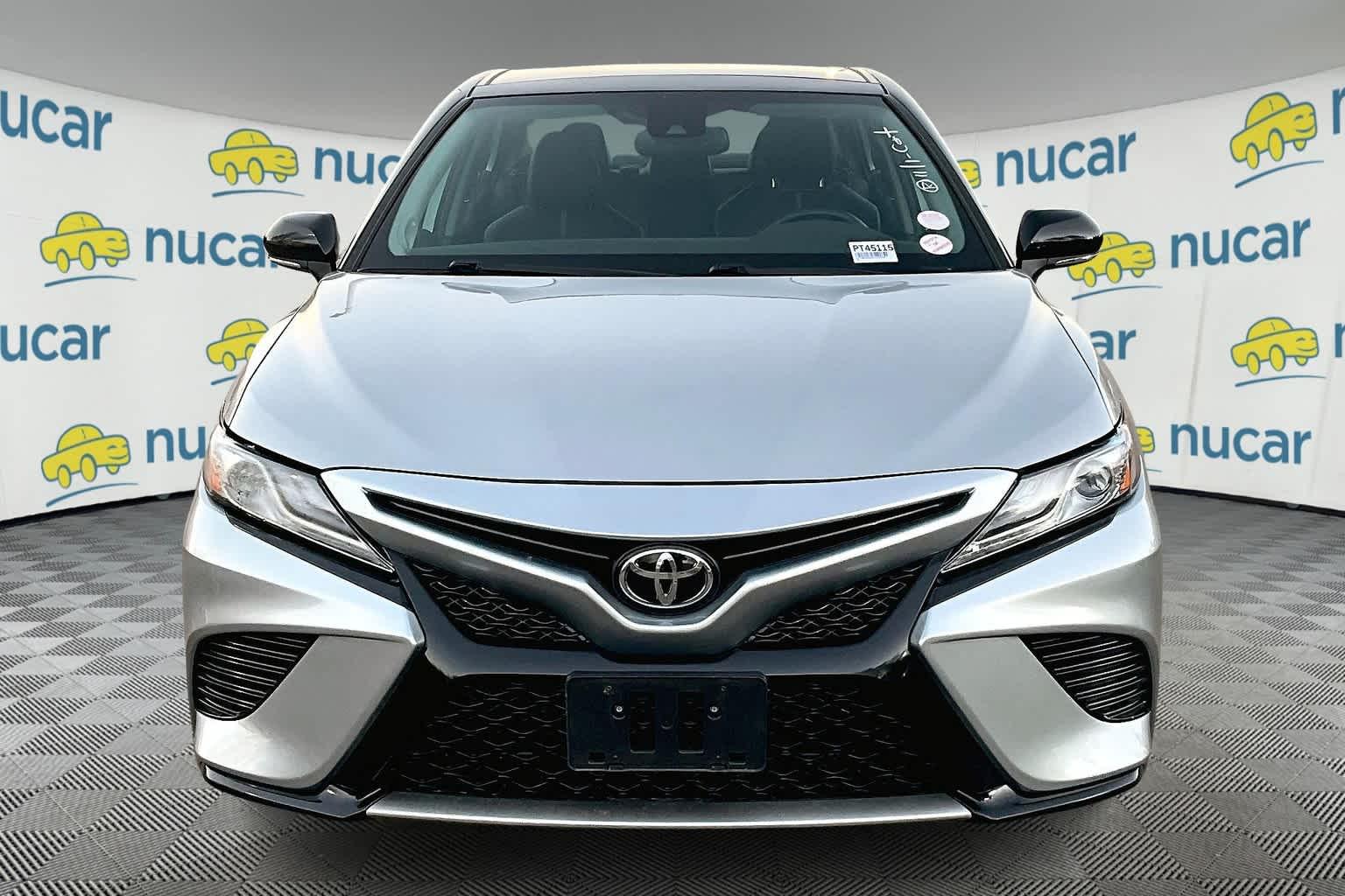 2019 Toyota Camry XSE - Photo 2