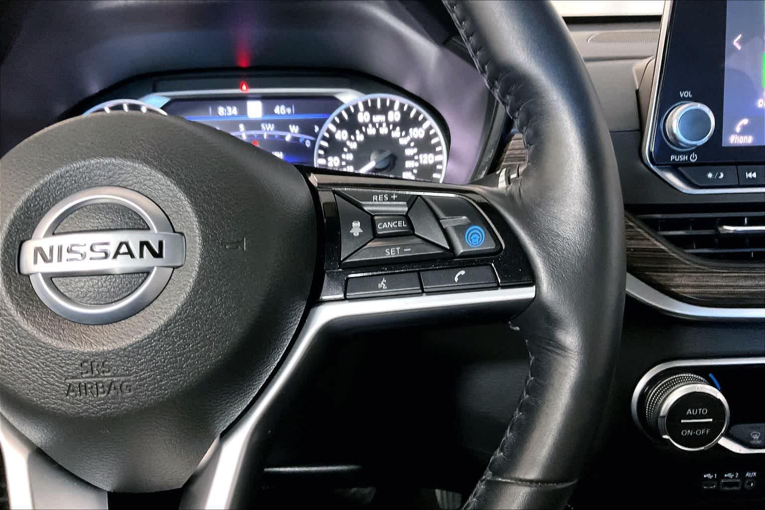 2021 Nissan Altima 2.5 Platinum - Photo 24