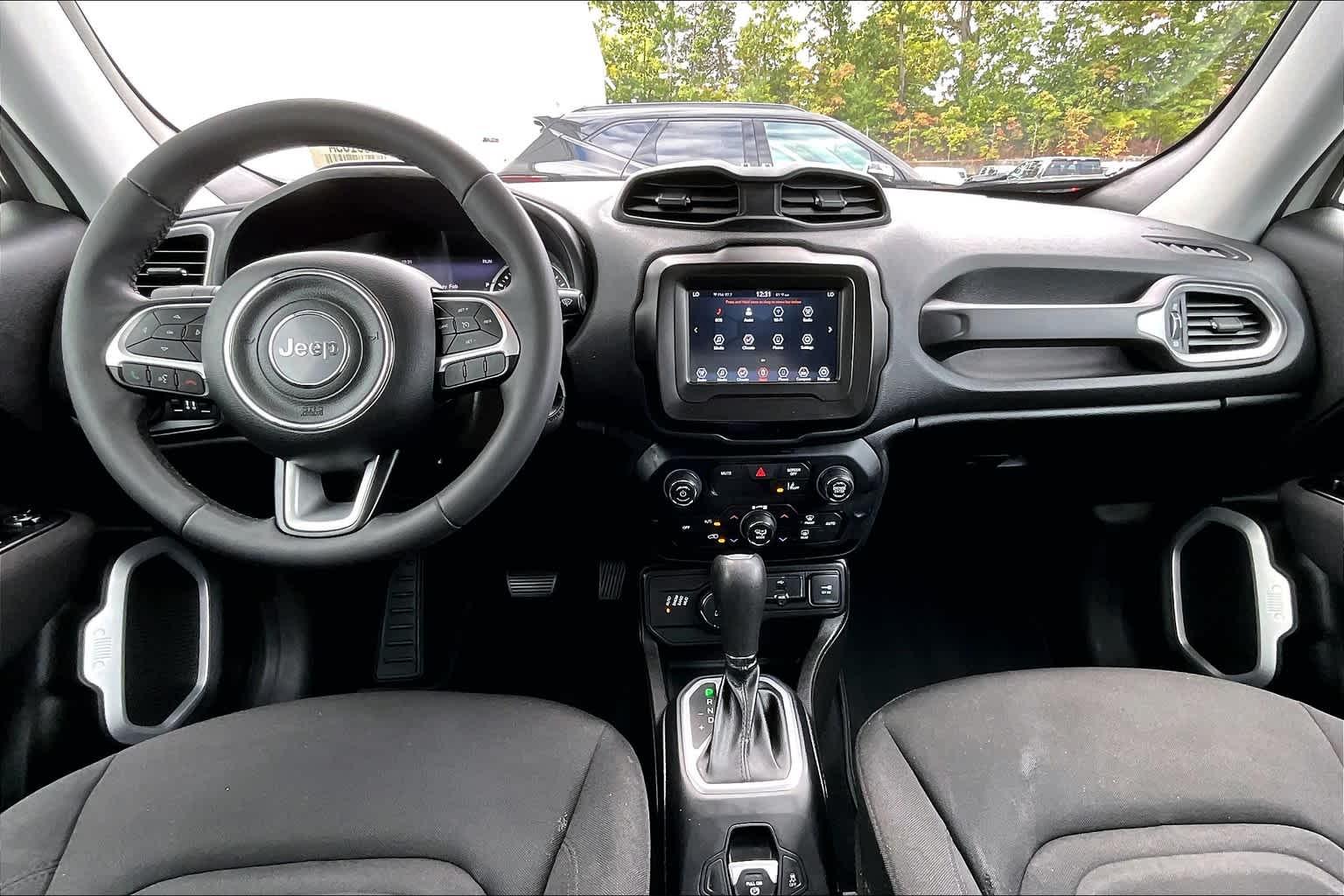 2021 Jeep Renegade Latitude - Photo 22