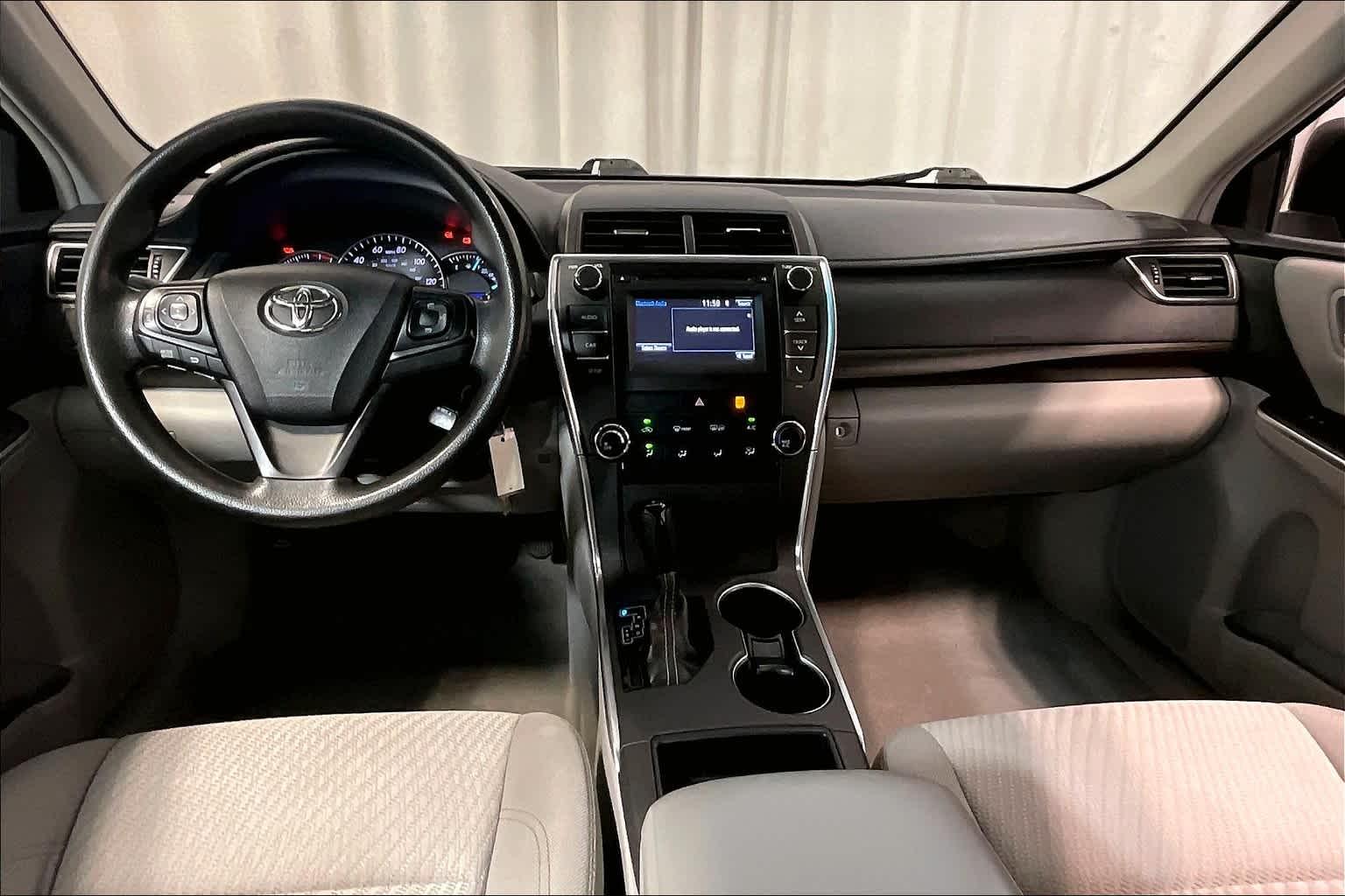 2015 Toyota Camry LE - Photo 21