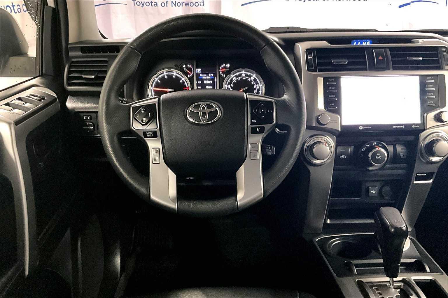 2022 Toyota 4Runner TRD Sport - Photo 17