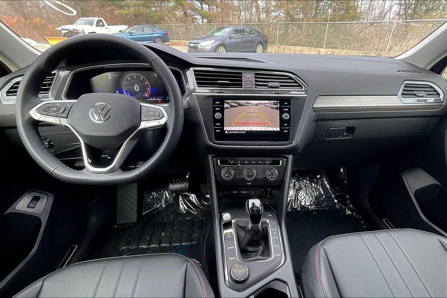 2024 Volkswagen Tiguan Wolfsburg Edition - Photo 12