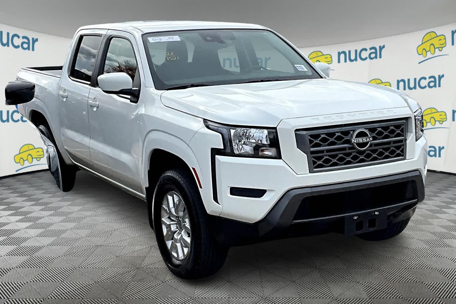 2022 Nissan Frontier SV Crew Cab 4x4 Auto - Photo 1