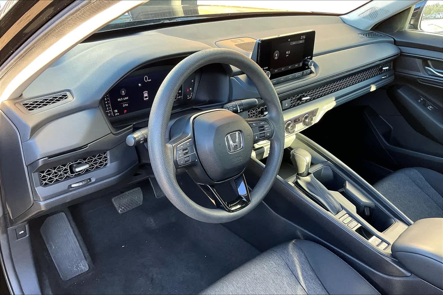 2023 Honda Accord EX - Photo 15