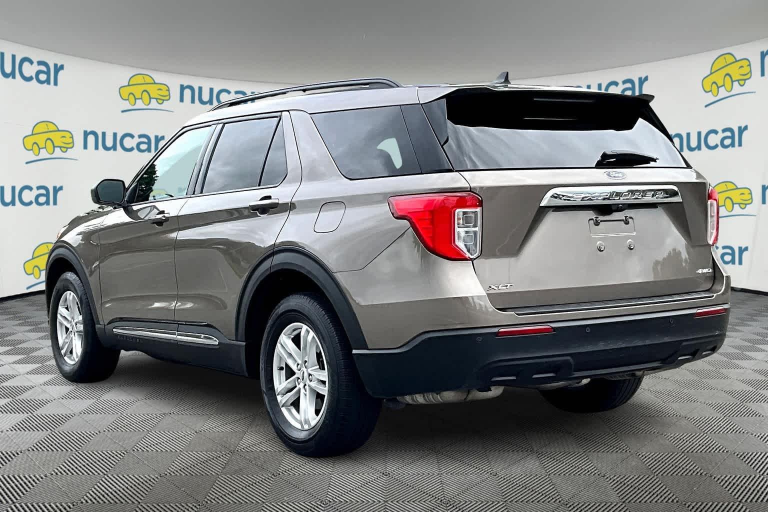 2021 Ford Explorer XLT - Photo 4