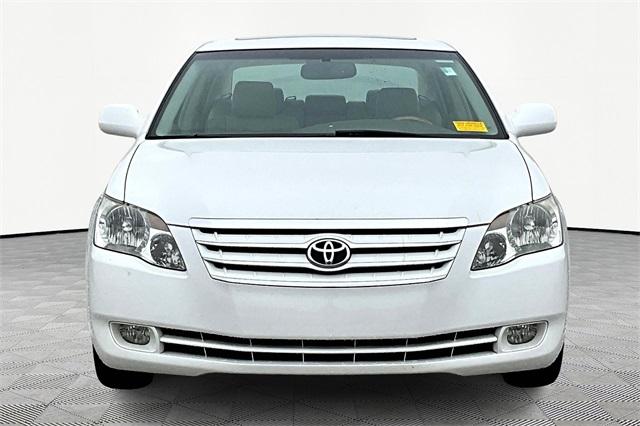 2006 Toyota Avalon Limited - Photo 2