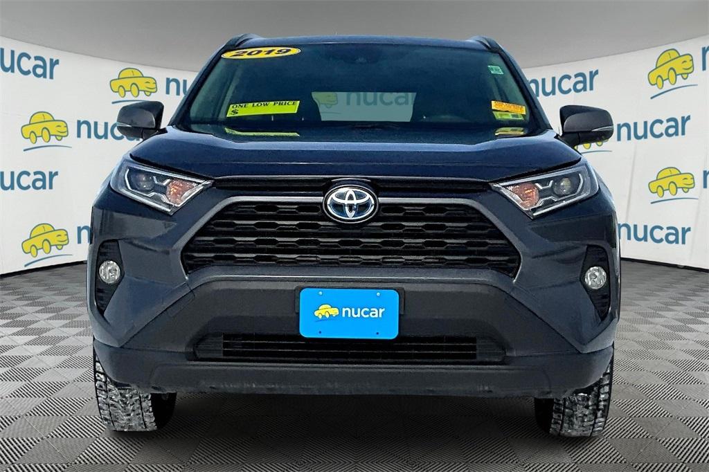 2019 Toyota RAV4 Hybrid XLE - Photo 2