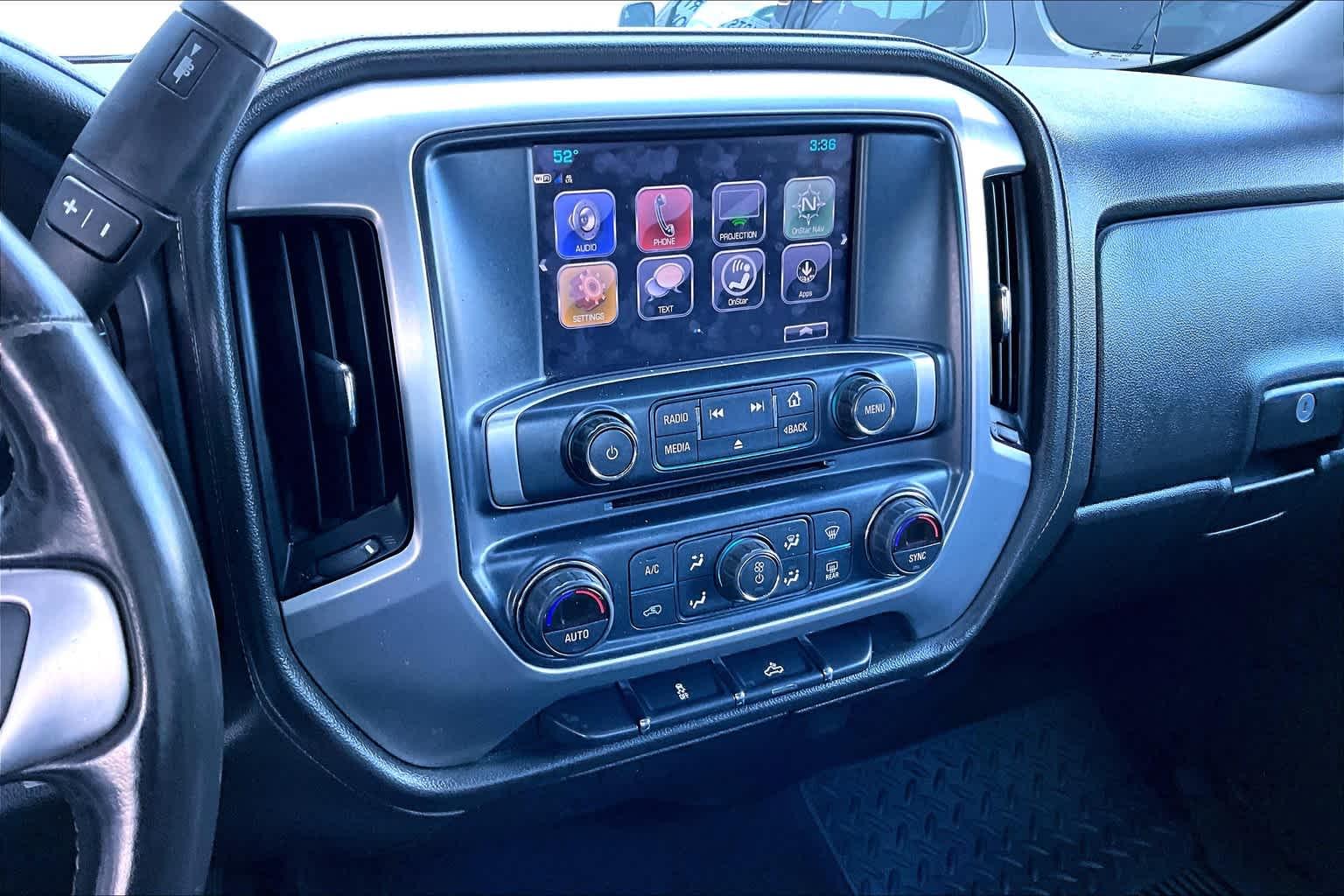 2018 GMC Sierra 1500 SLE 4WD Double Cab 143.5 - Photo 18