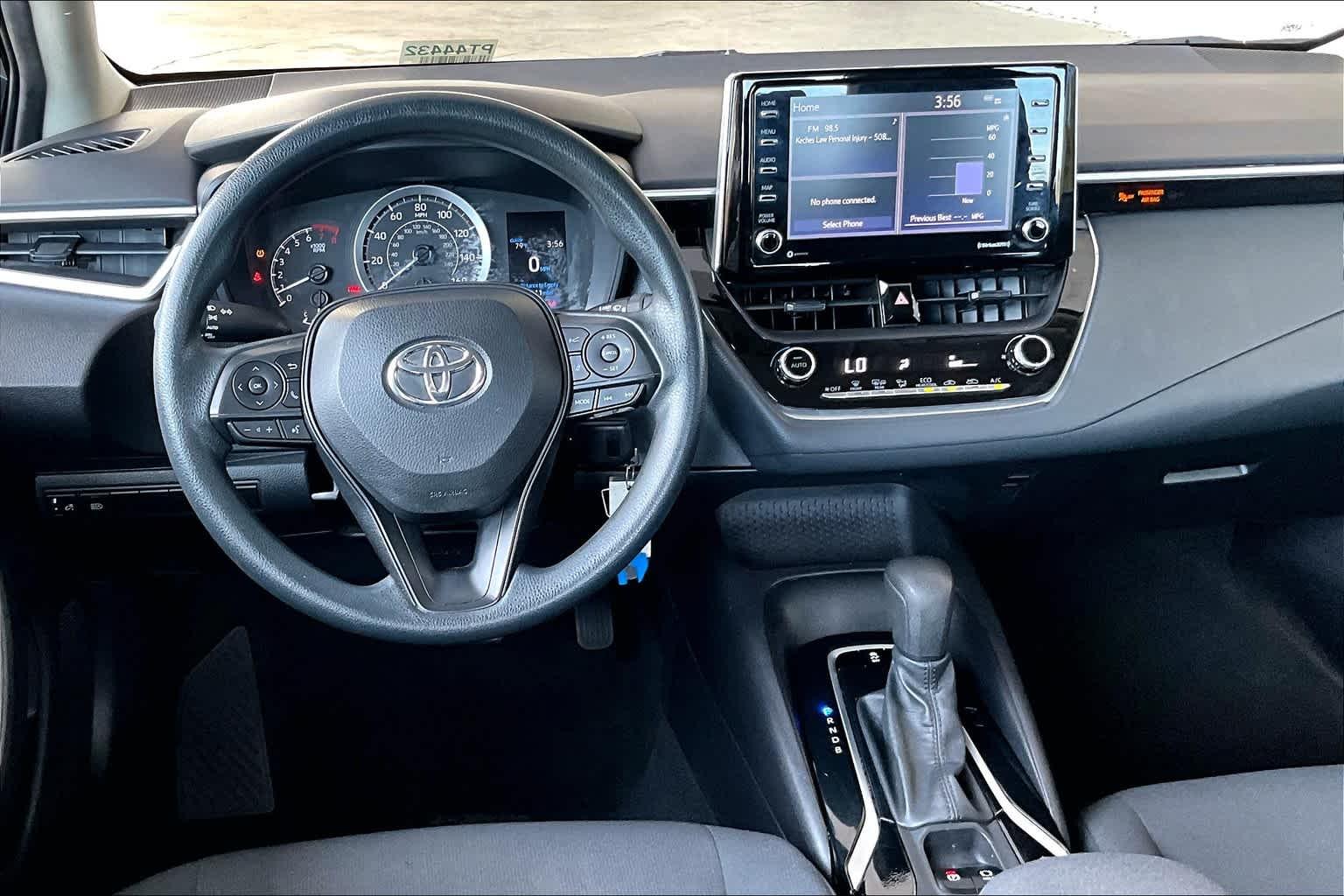 2021 Toyota Corolla LE - Photo 17