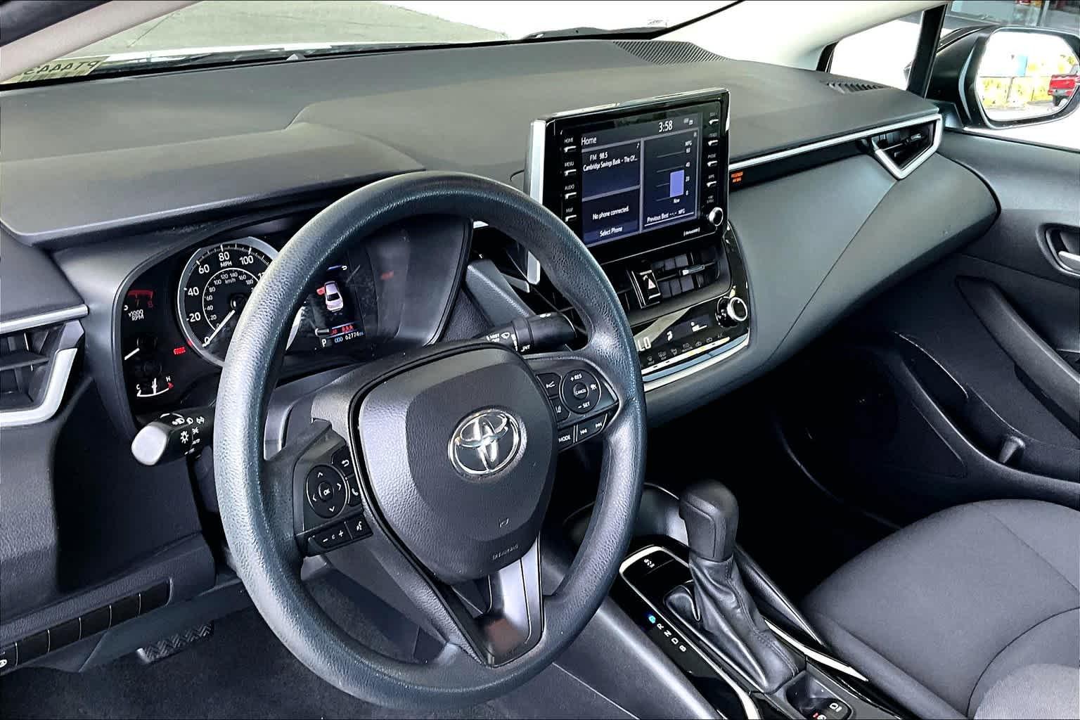 2021 Toyota Corolla LE - Photo 8