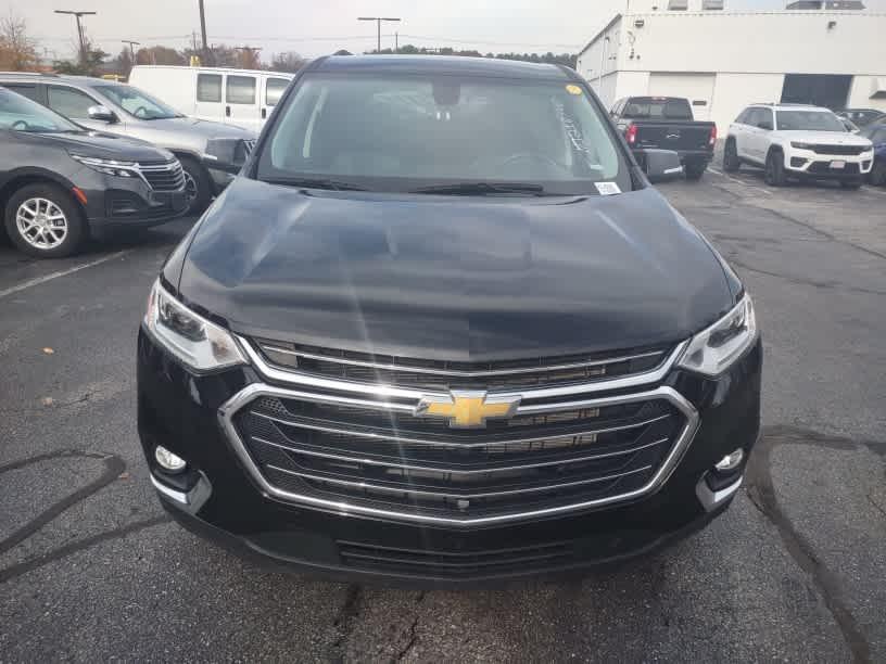 2021 Chevrolet Traverse LT Leather - Photo 2