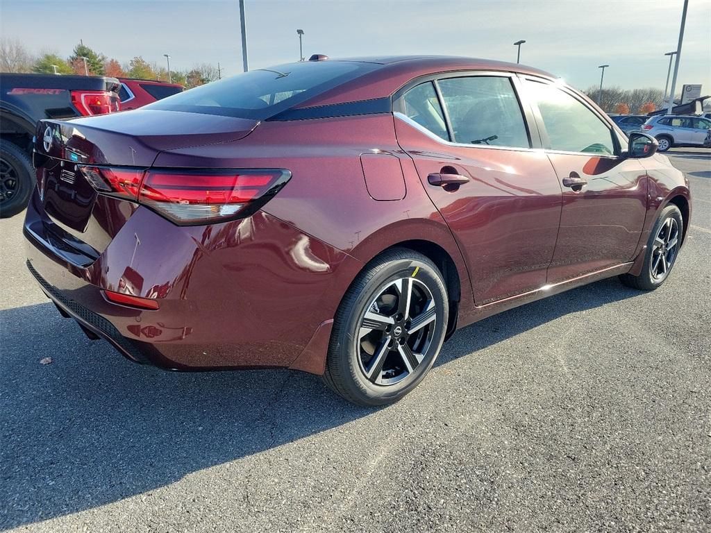 2025 Nissan Sentra SV - Photo 4