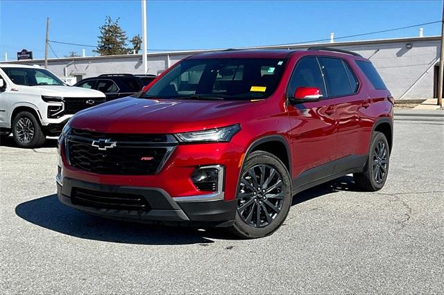 2022 Chevrolet Traverse RS - Photo 2