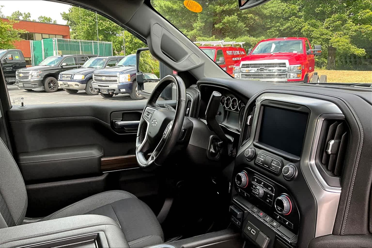 2021 Chevrolet Silverado 1500 RST 4WD Crew Cab 157 - Photo 42