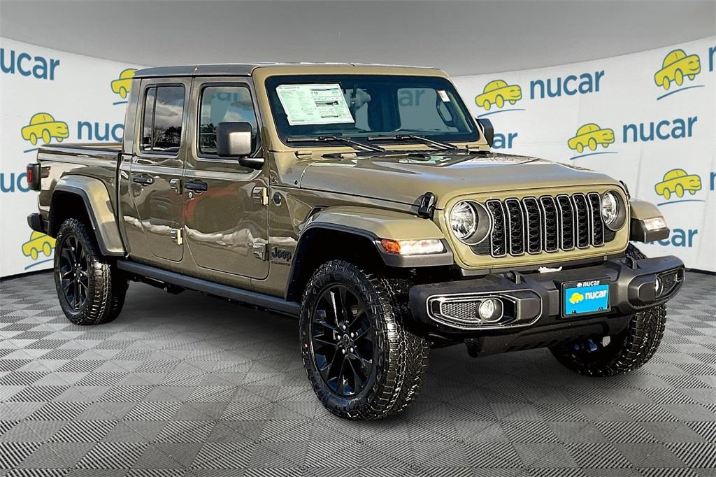 2025 Jeep Gladiator Nighthawk