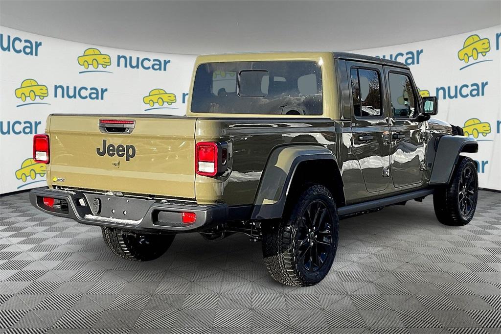 2025 Jeep Gladiator Nighthawk - Photo 7