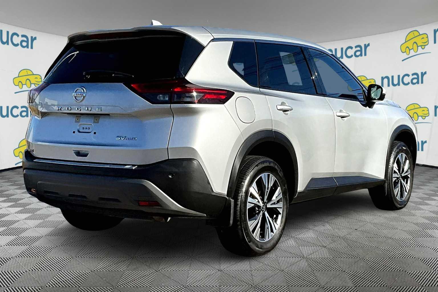 2021 Nissan Rogue SV - Photo 6