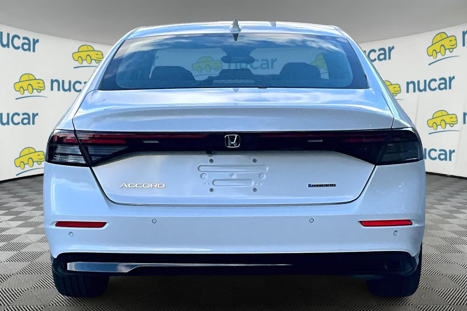 2024 Honda Accord Hybrid EX-L - Photo 5