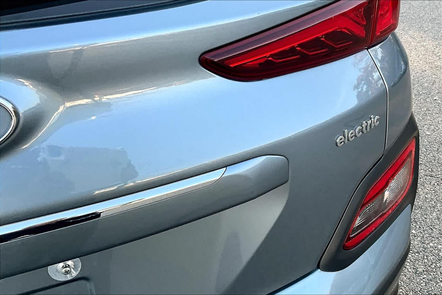 2021 Hyundai Kona Electric Limited - Photo 28