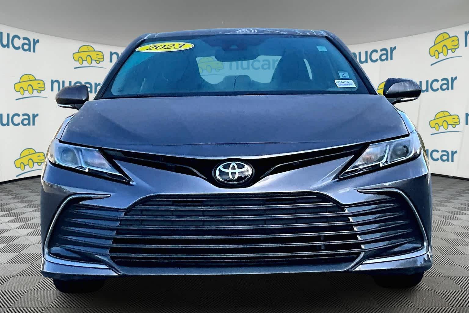 2023 Toyota Camry LE - Photo 2