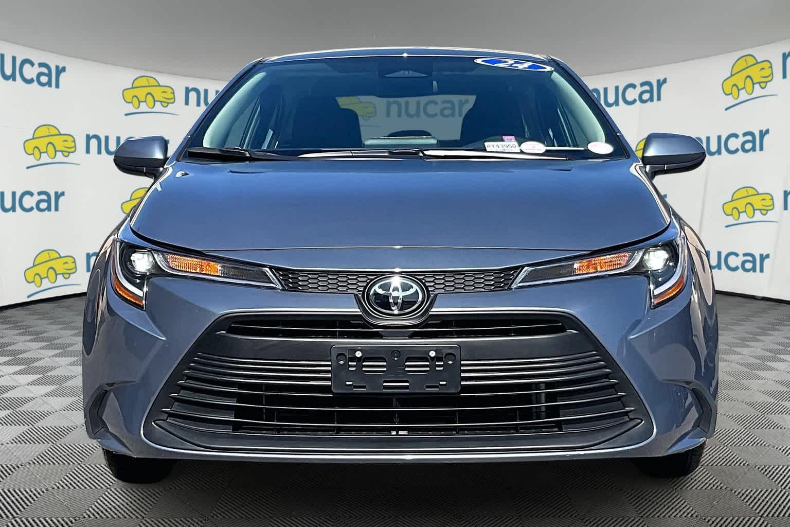 2024 Toyota Corolla LE - Photo 2