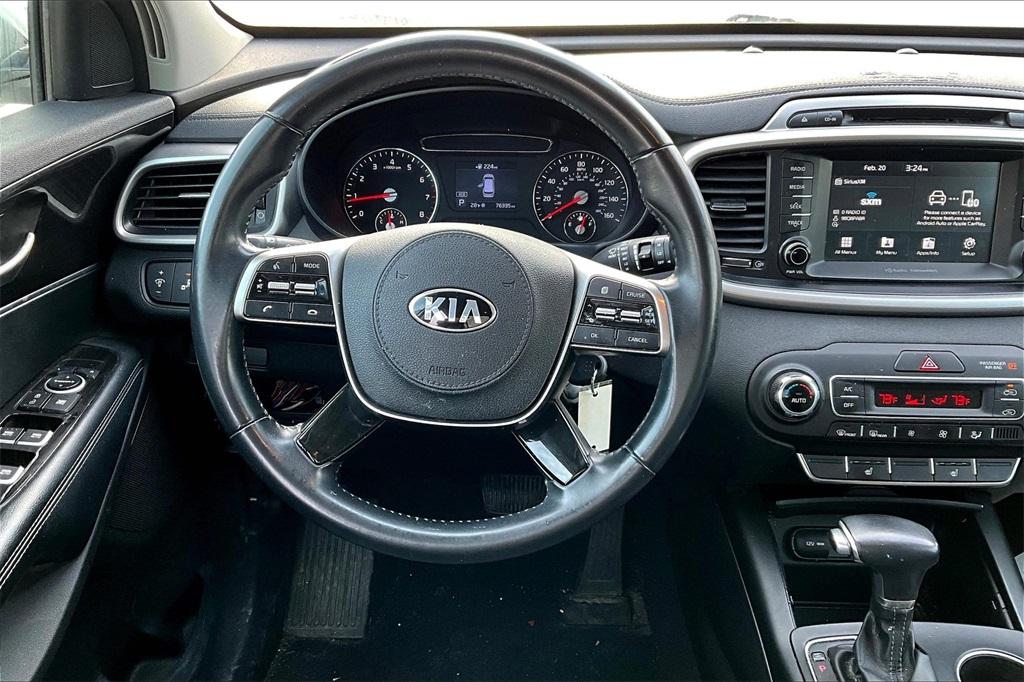 2019 Kia Sorento LX - Photo 16