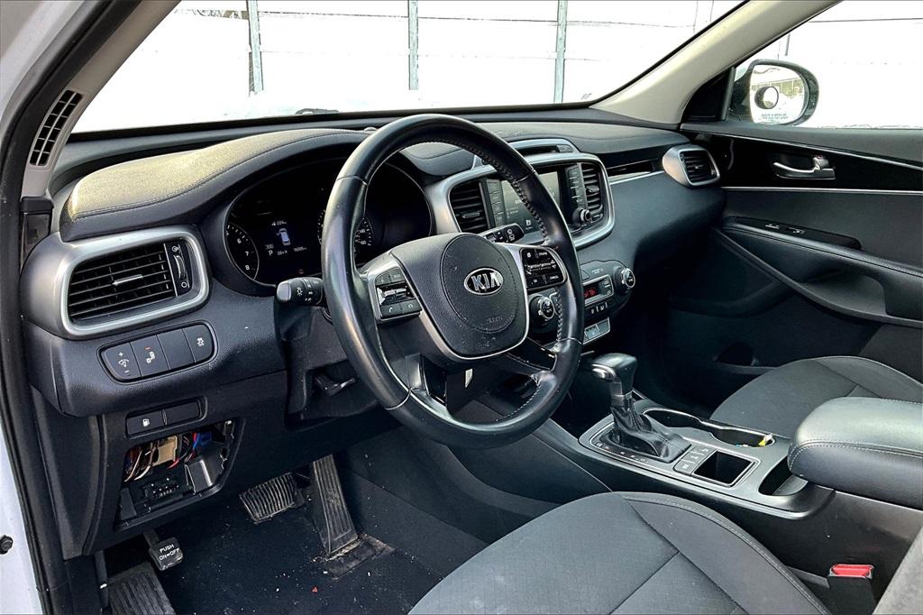 2019 Kia Sorento LX - Photo 8