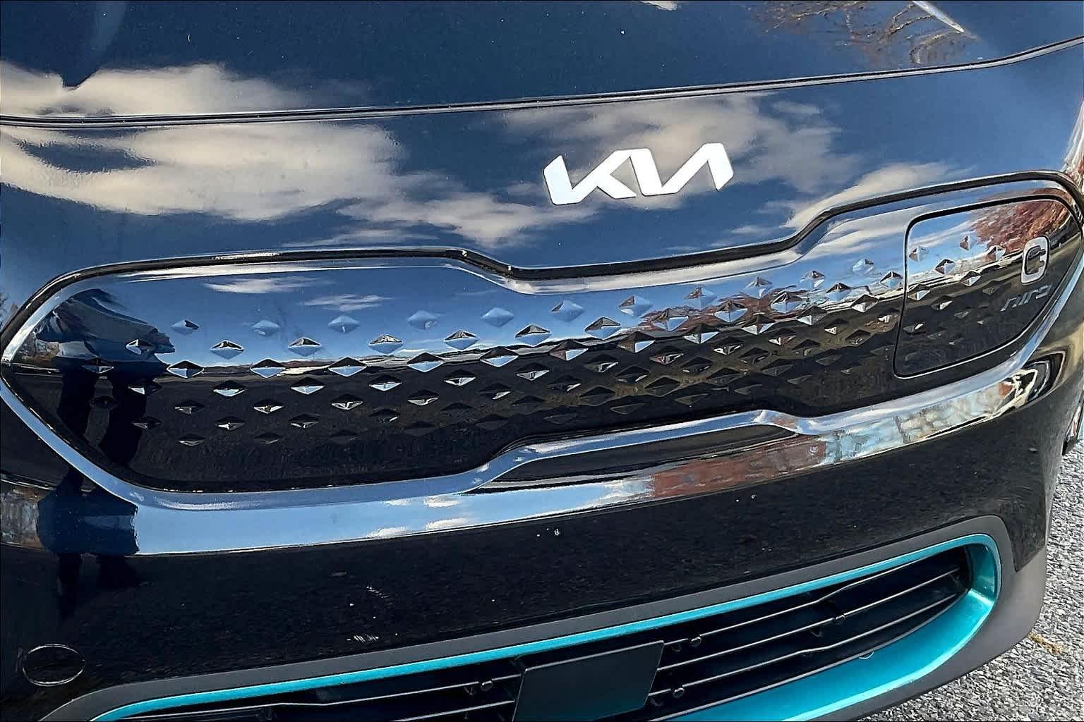 2022 Kia Niro EV EX - Photo 24