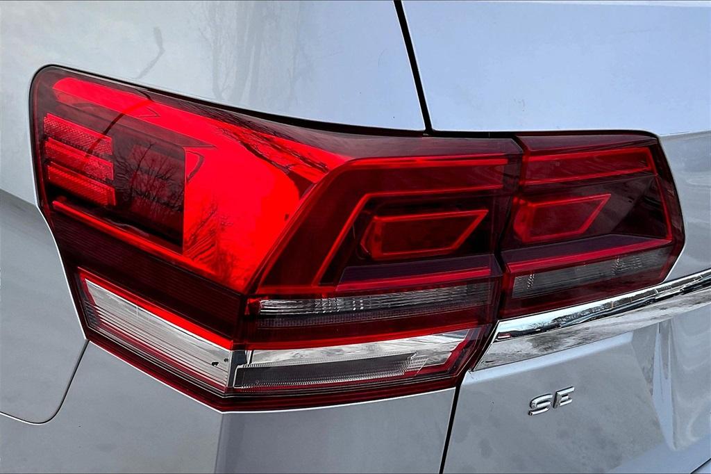 2019 Volkswagen Atlas 3.6L V6 SE - Photo 32